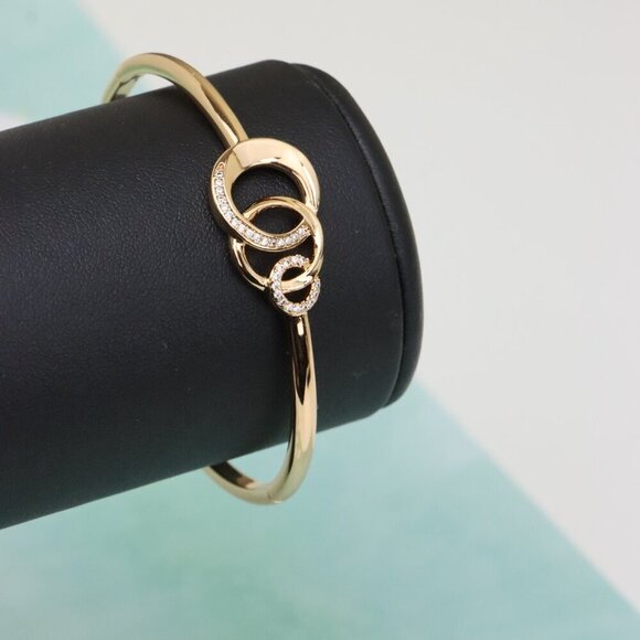 Elegant Triple Circle Rose Gold Bangle with Sparkling Stones, XPBL0493 - Picture 4 of 12